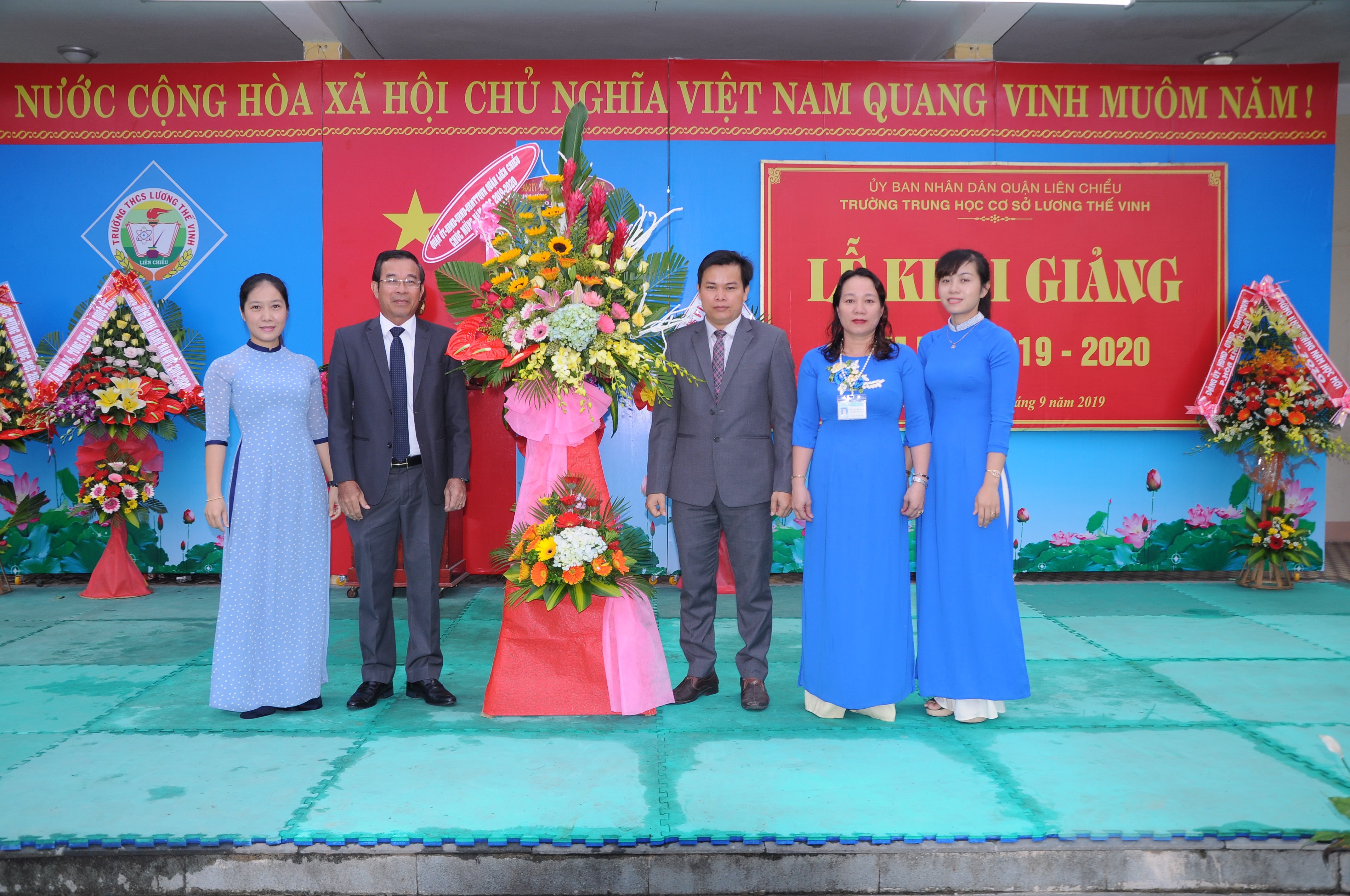 Trường THCS Lương Thế Vinh tổ chức Lễ khai giảng năm học mới 2018-2019 Trường THCS Lương Thế Vinh tổ chức Lễ khai giảng năm học mới 2018-2019